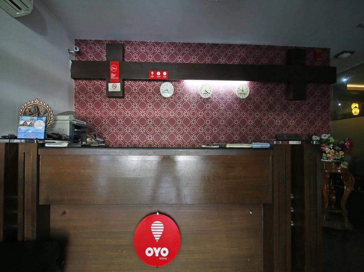 Hotel Oscar - Hauz Khas New Delhi Extérieur photo